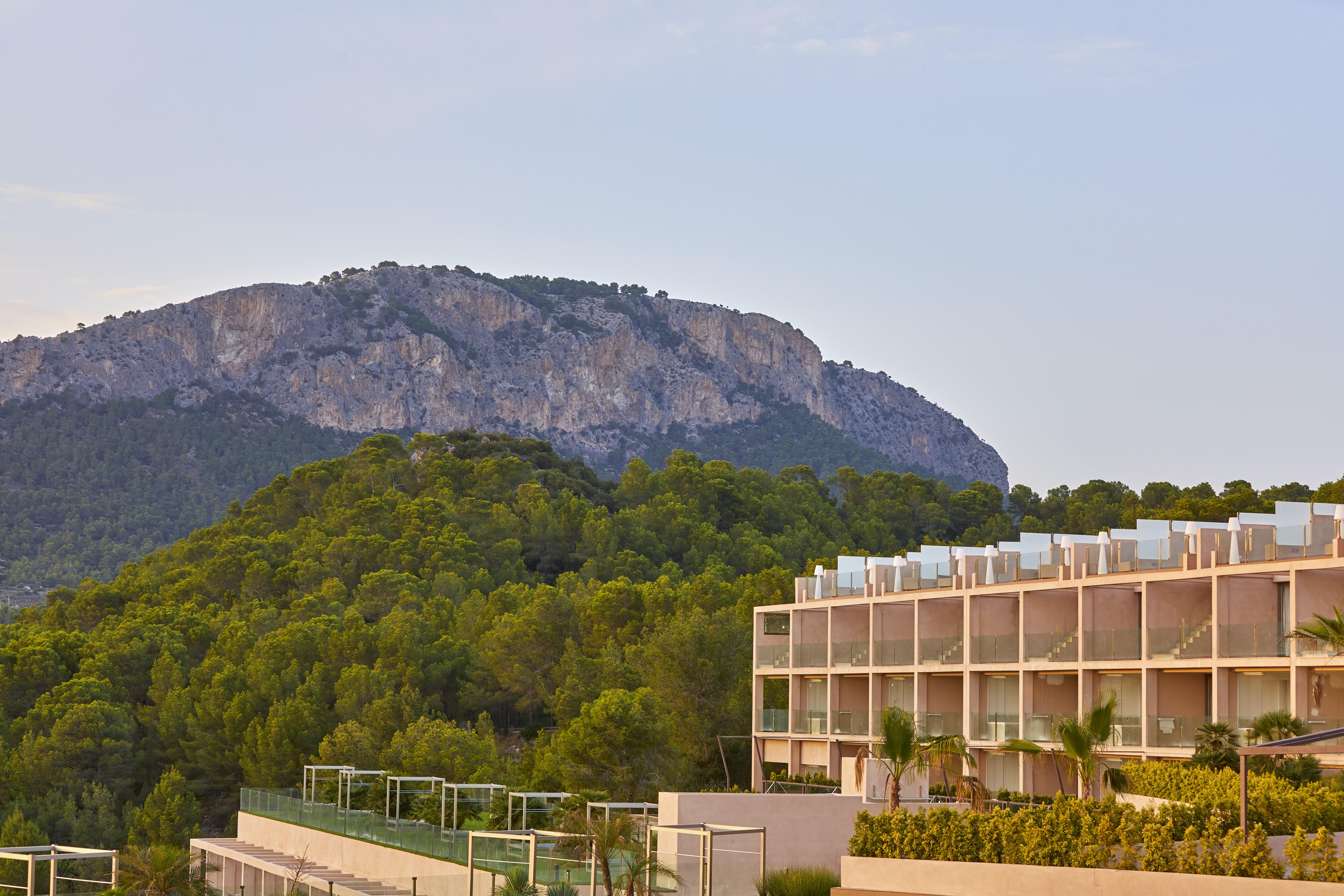 Zafiro Palace Andratx Aparthotel 5*